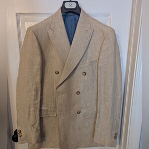 Strong Suit Men's Double-Breasted Beige Linen/Silk Blend Suit, Like-New